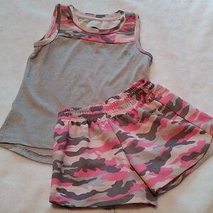 🩷 Girls RBC Pink Camo Shorts Outfit Size 5/6